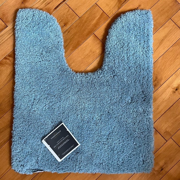 Bathroom Rug - Picture 1 of 1